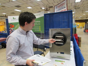 Home Freez-Dry machine demo.